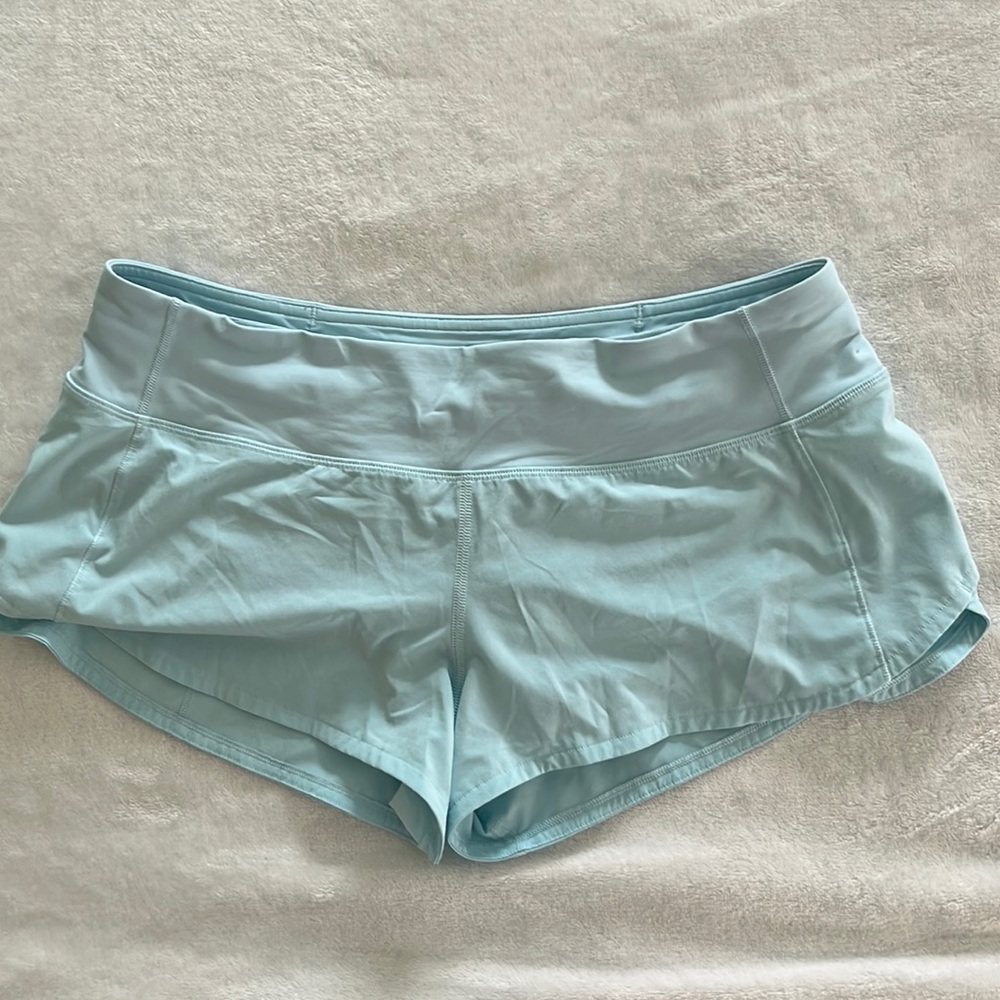 lululemon athletica Speed Up Low Rise 2.5” light blue shorts